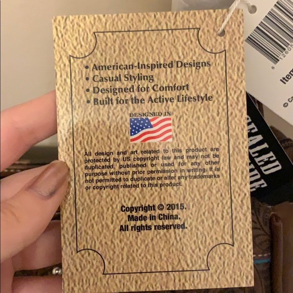 NWT Purse Made for Concealed Carry - Picture 4 of 10